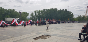 Uroczystość pod Pomnikiem Kościuszkowca – Warszawa Praga Północ ulica Okrzei