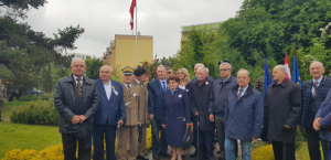 Uroczysty apel z okazji 80. rocznicy utworzenia 1. Dywizji Piechoty im. Tadeusza Kościuszki – Legionowo Park Kościuszkowców
