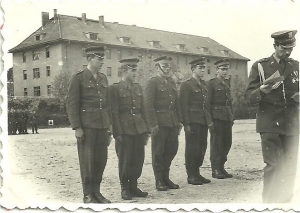 Z prawej kpt. Bajerowski Józef