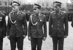 12 X 1964 kpt. KARMAN ppor. JAŃCZYK st.sierż. DZIĘGIELEWSKI