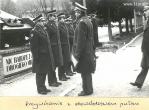 Przekazanie obowiązków Z-cy D-cy WOW ds. Politycznych. Gen. bryg. L. Wojtasik przejmuje obowiązki od gen. bryg. Krzysztofa Owczarka
