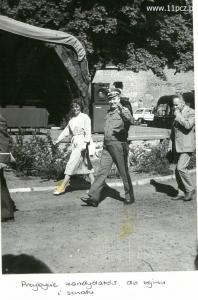 Kampania wyborcza przed wyborami w czerwcu 1989 roku. Gen.broni Tadeusz Szaciłło jako kandydat na senatora. Spotkanie w amfiteatrze Twierdzy Boyen.