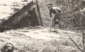 Wycieczka do Gierłoży w 1979 roku z elewami SP
